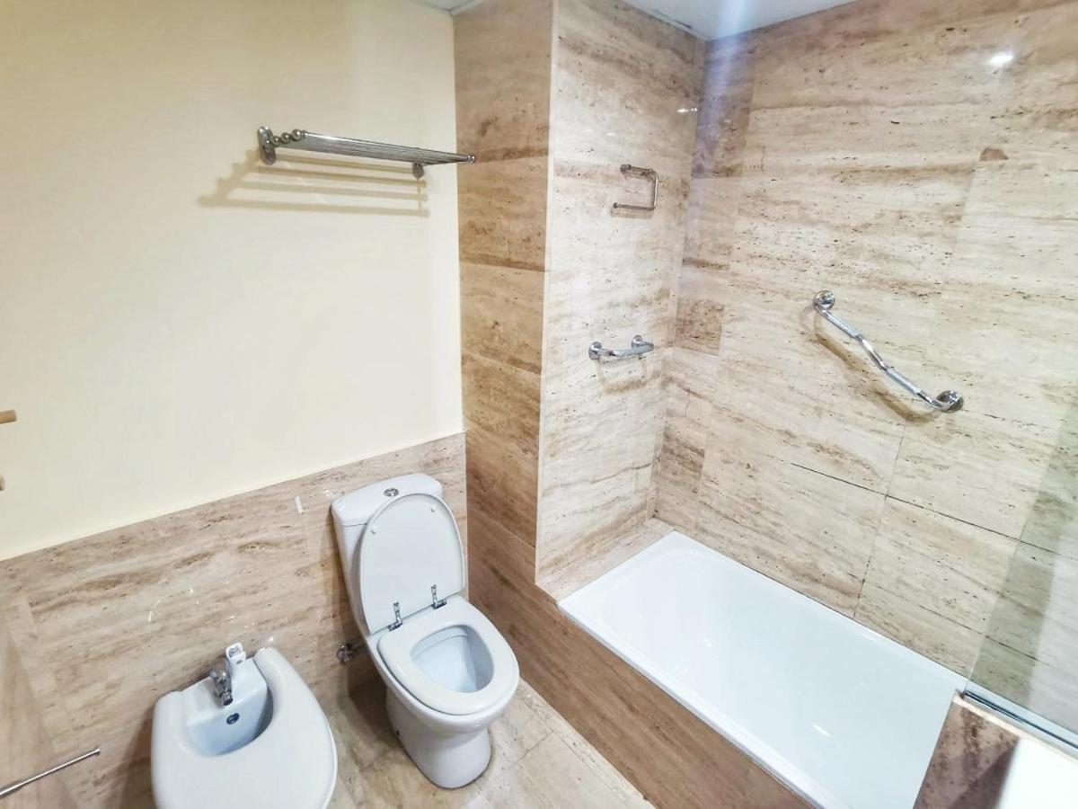 Seafront Apartment In בלאנס מראה חיצוני תמונה