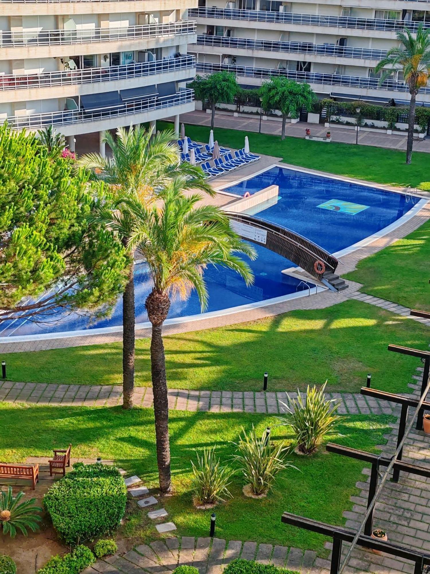 Seafront Apartment In בלאנס מראה חיצוני תמונה